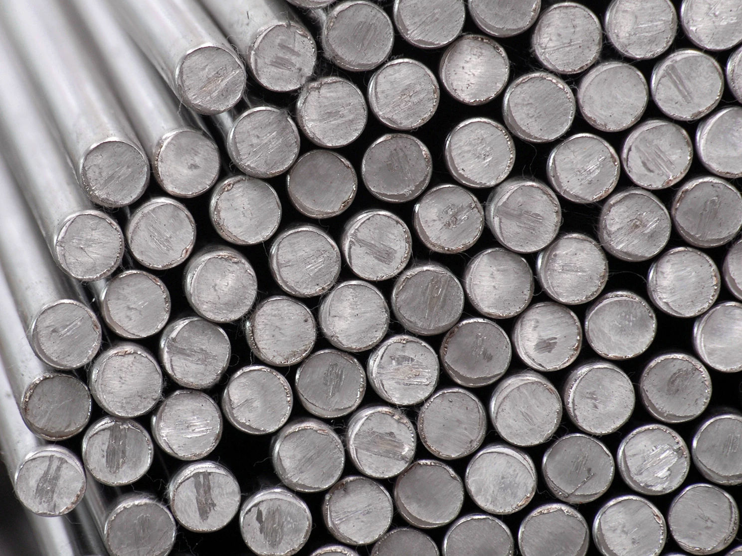 alyuminievye-prutki-txt