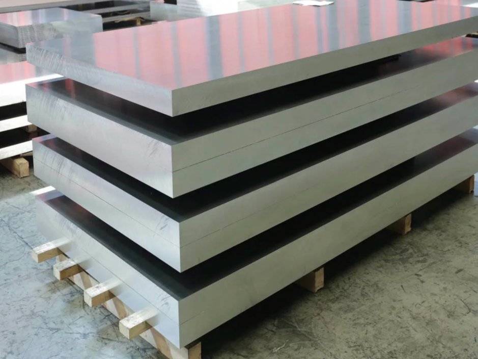 Кованая алюминиевая плита 600 мм 2014