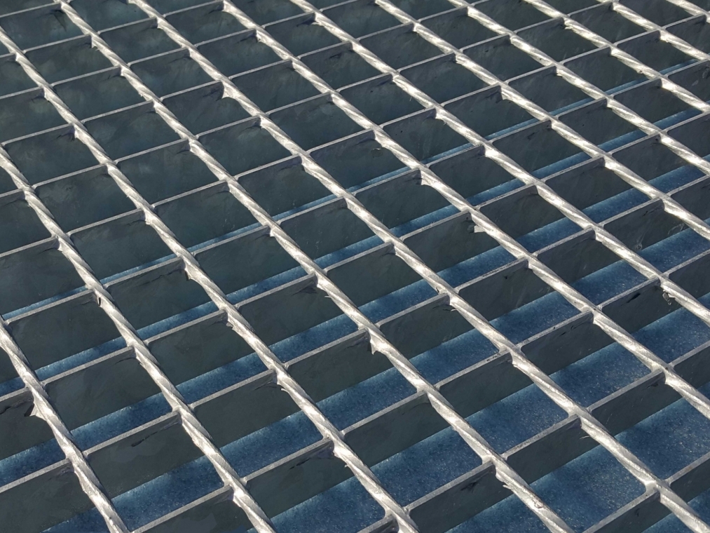 Настил сварной 1000x1000 33x33 30x3 DIN 24537